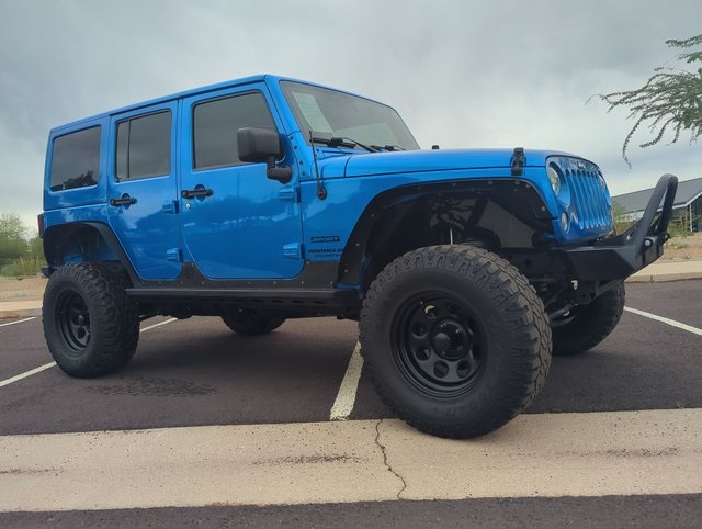 2016 Jeep Wrangler Unlimited Sport's photo