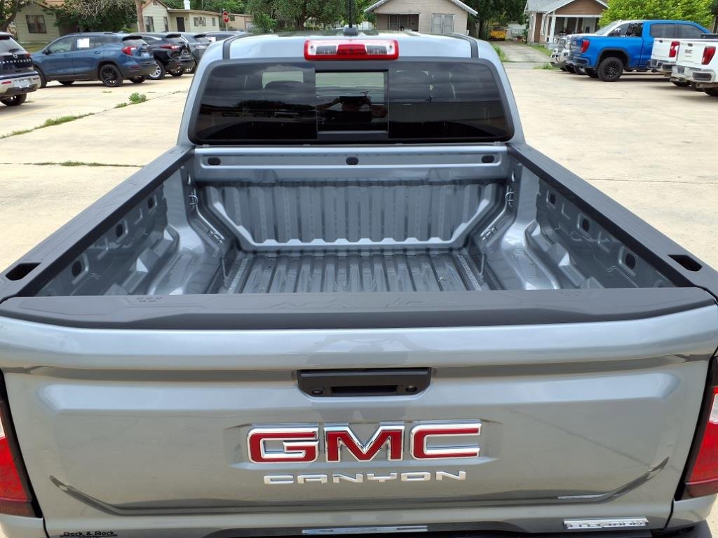 New 2025 Sterling Metallic GMC Elevation image 11