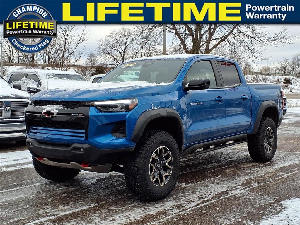 2024 Chevrolet Colorado ZR2's photo
