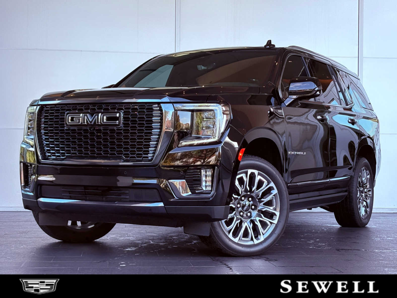2024 GMC Yukon Denali Ultimate's photo