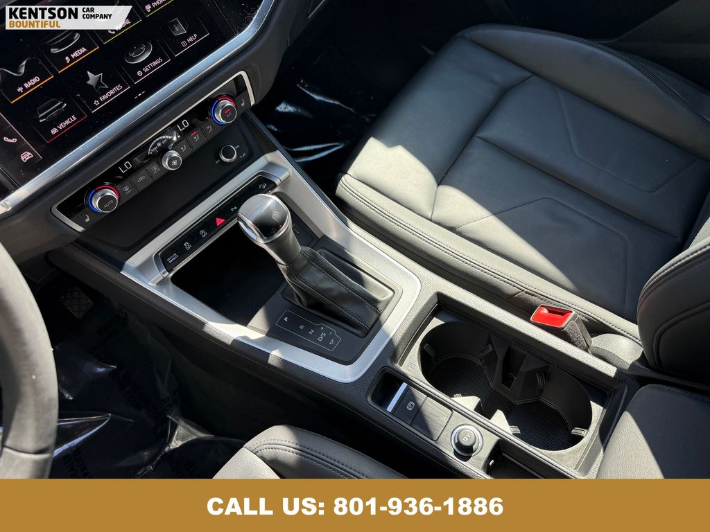 2025 Audi Q3 S line Premium photo 24