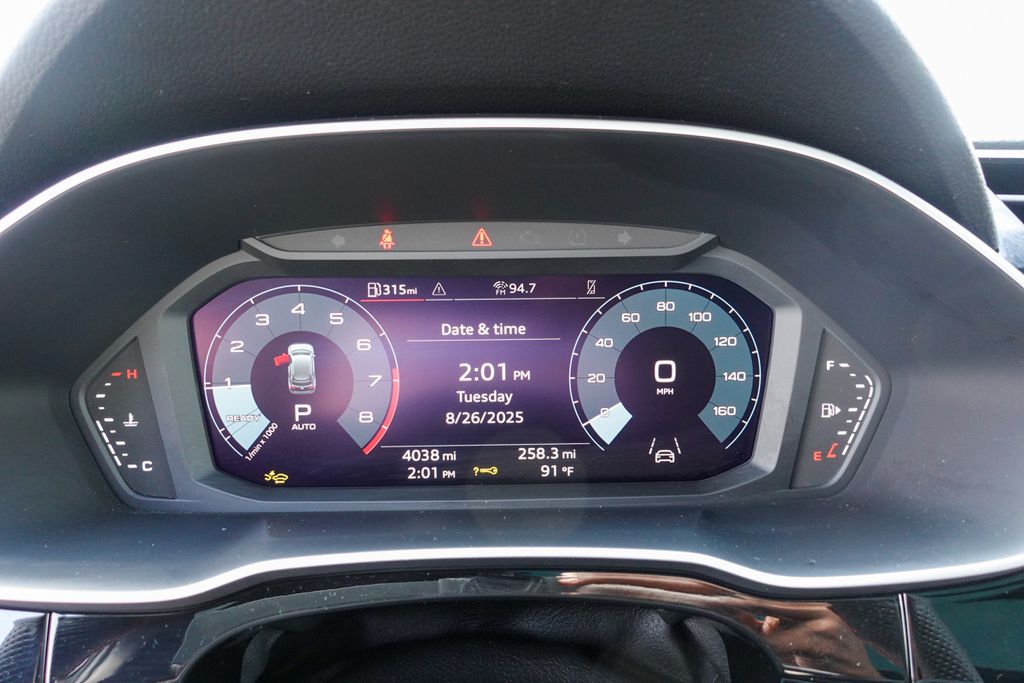 2025 Audi Q3 S line Premium Plus photo 19