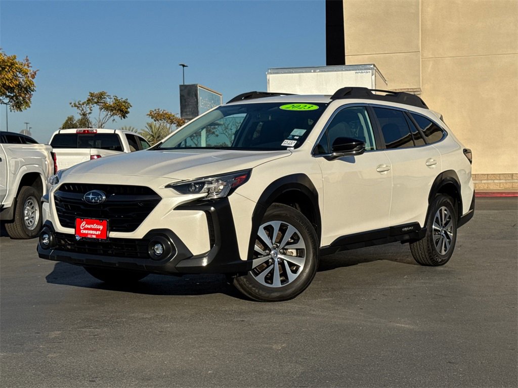 2023 Subaru Outback Premium photo 2