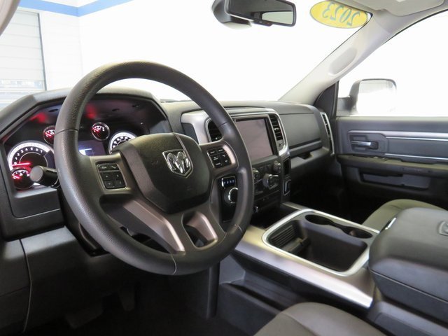 2023 Ram 1500 Classic SLT photo 3