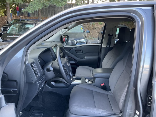 2022 Nissan Frontier S photo 8