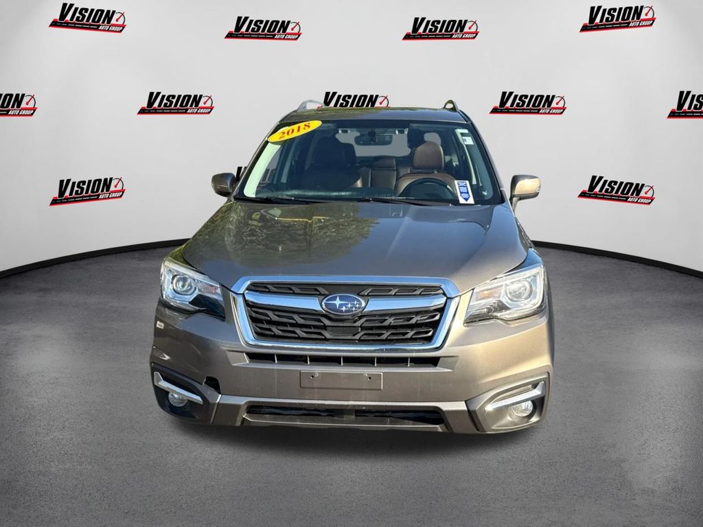 2018 Subaru Forester 2.5i Touring photo 2