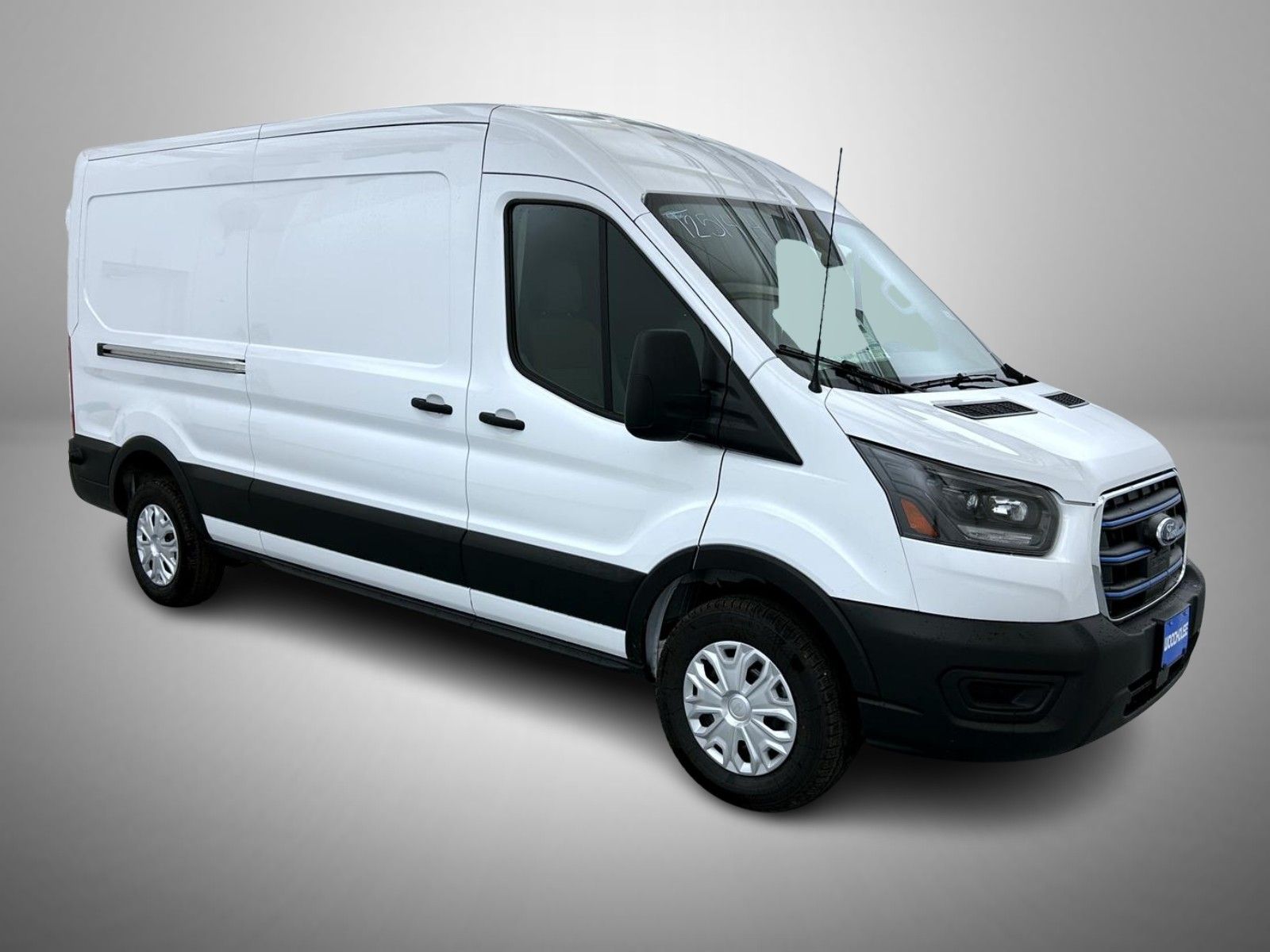 2025 Ford Transit photo 3