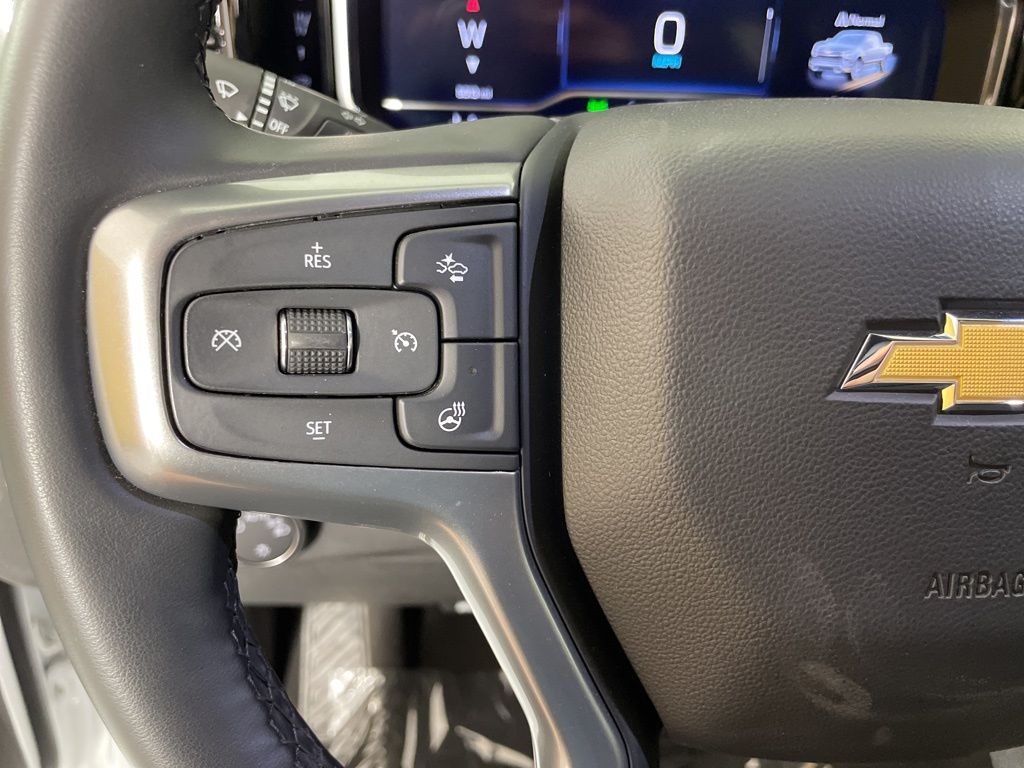 2025 Chevrolet Silverado 1500 LT photo 20