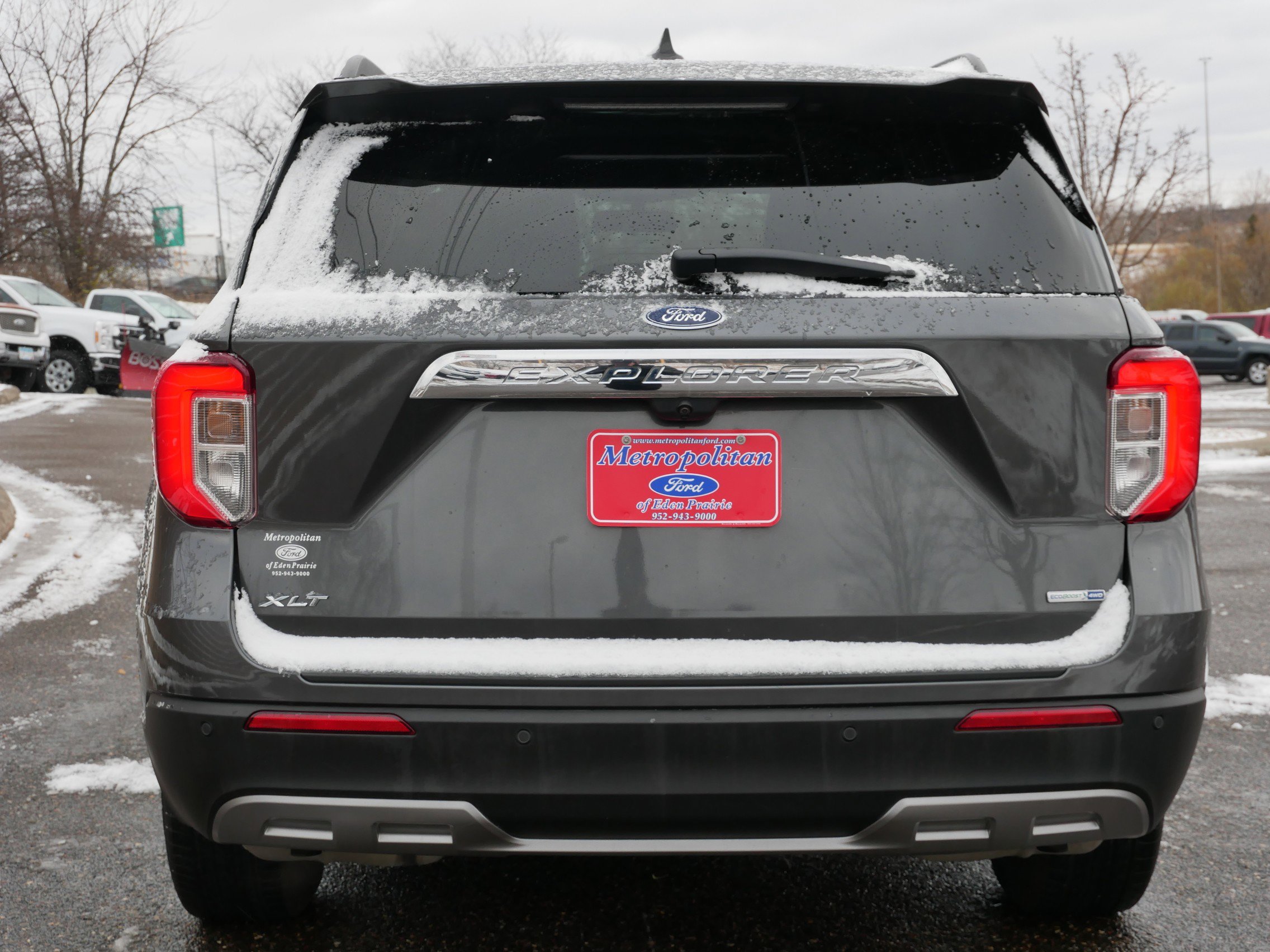 2020 Ford Explorer XLT photo 2