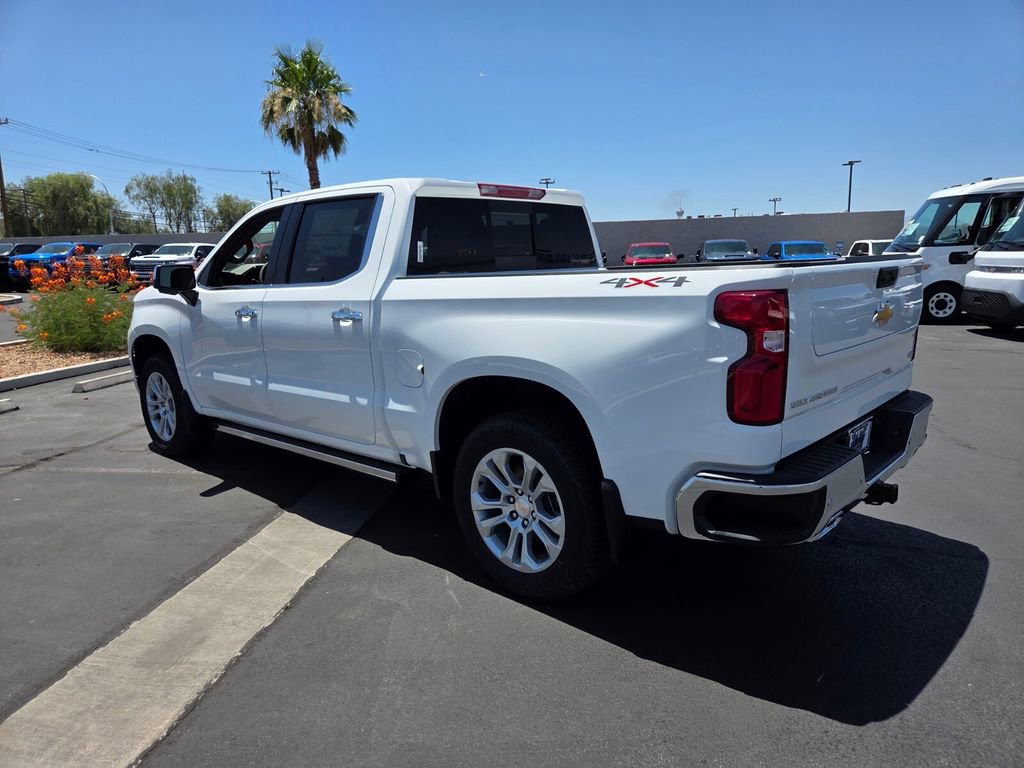 2025 Chevrolet Silverado 1500 LTZ photo 3