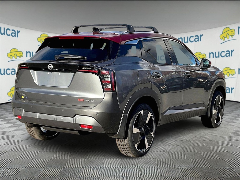 2026 Nissan Kicks SR photo 4