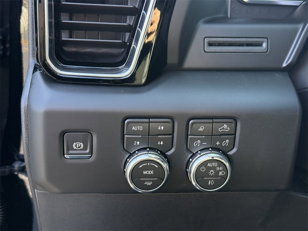 2026 GMC SIERRA - Image 18