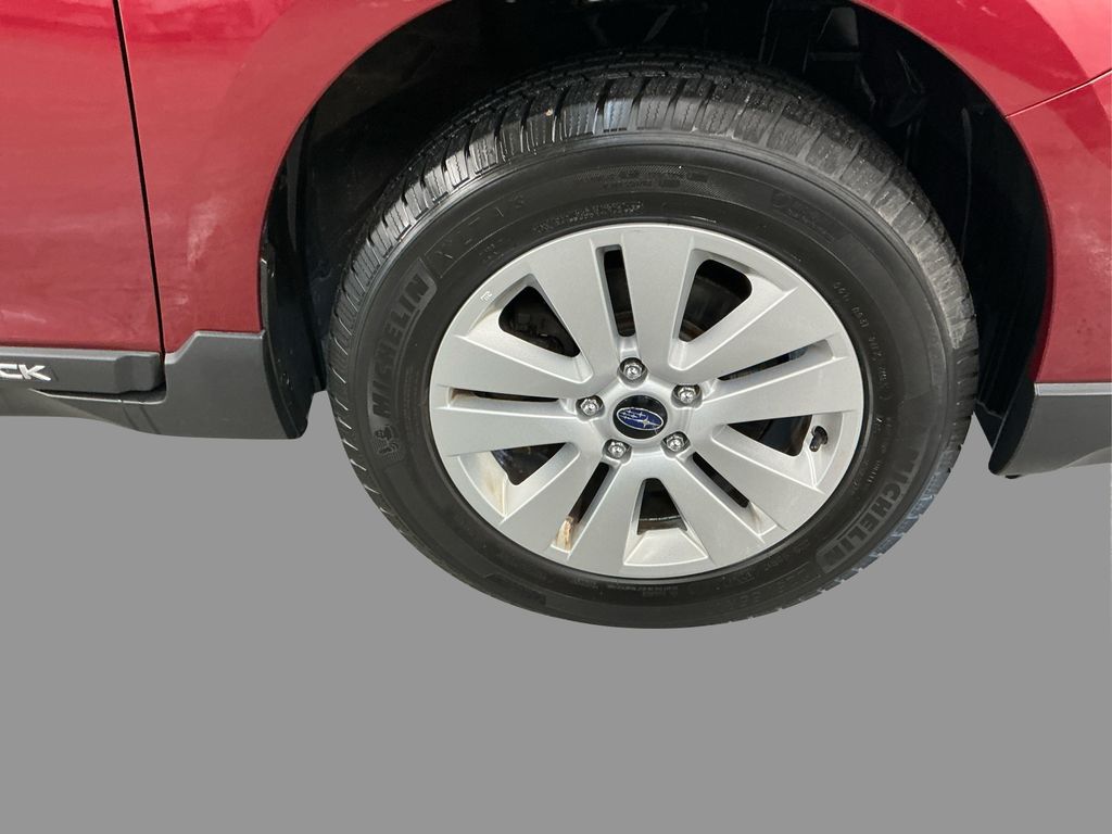 2015 Subaru Outback 2.5i Premium photo 14