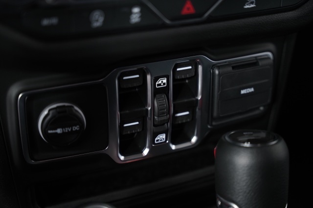 2025 Jeep Wrangler Sport S photo 10