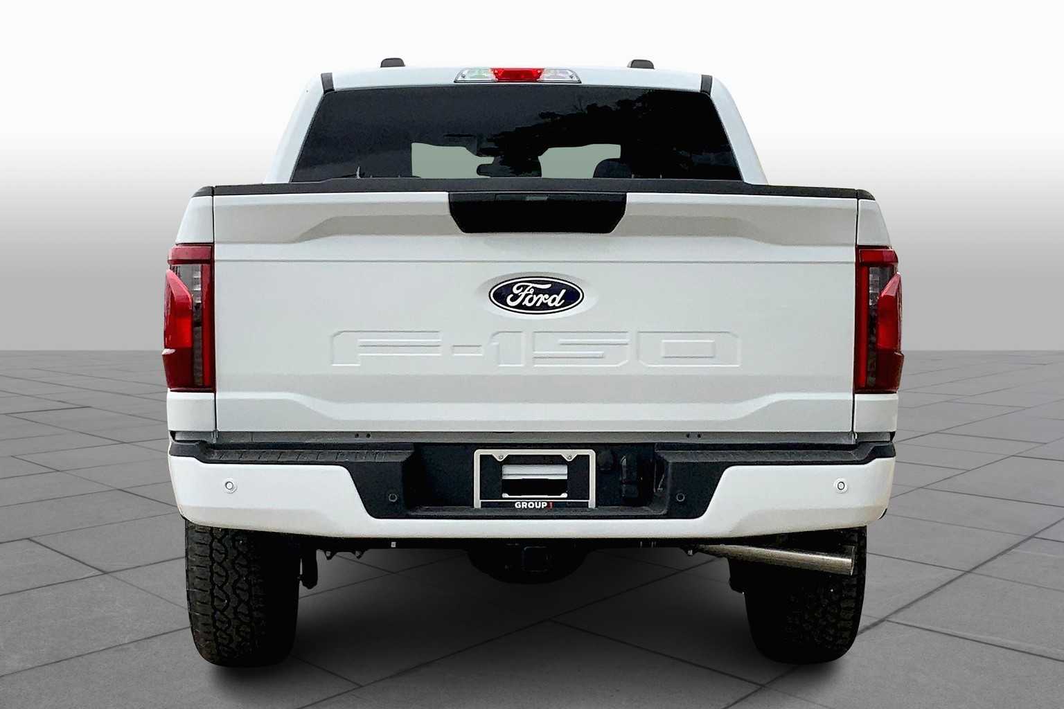 2025 Ford F-150 STX photo 4