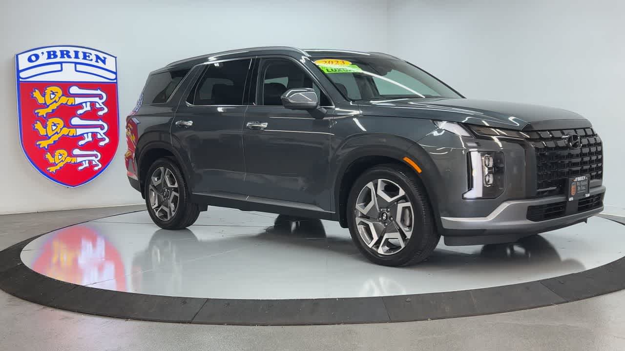 2023 Hyundai Palisade Limited photo 3