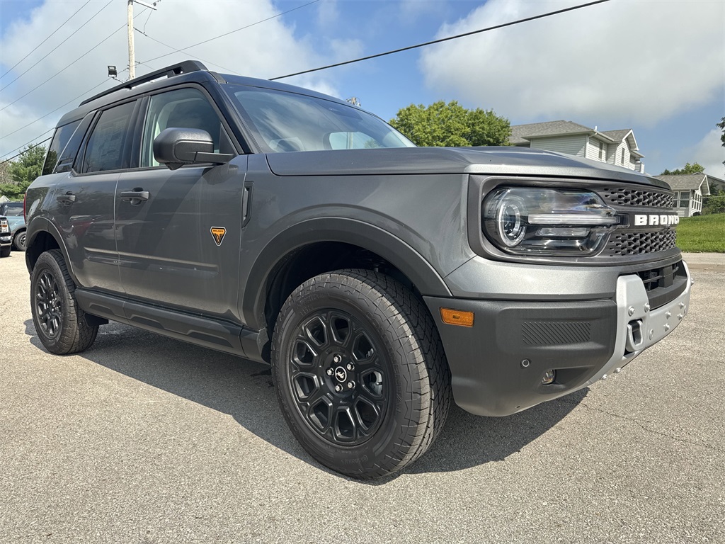 2025 Ford Bronco Sport Badlands photo 3