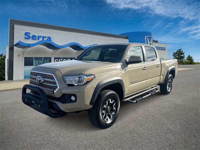 2016 Toyota Tacoma TRD Off Road's photo