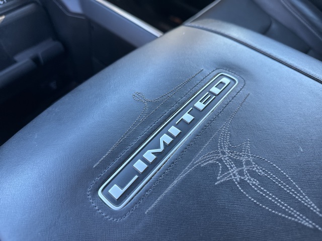 2020 Ram 1500 Limited photo 10