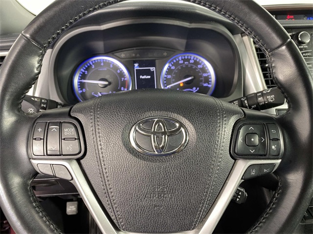 2019 Toyota Highlander SE XLE photo 9