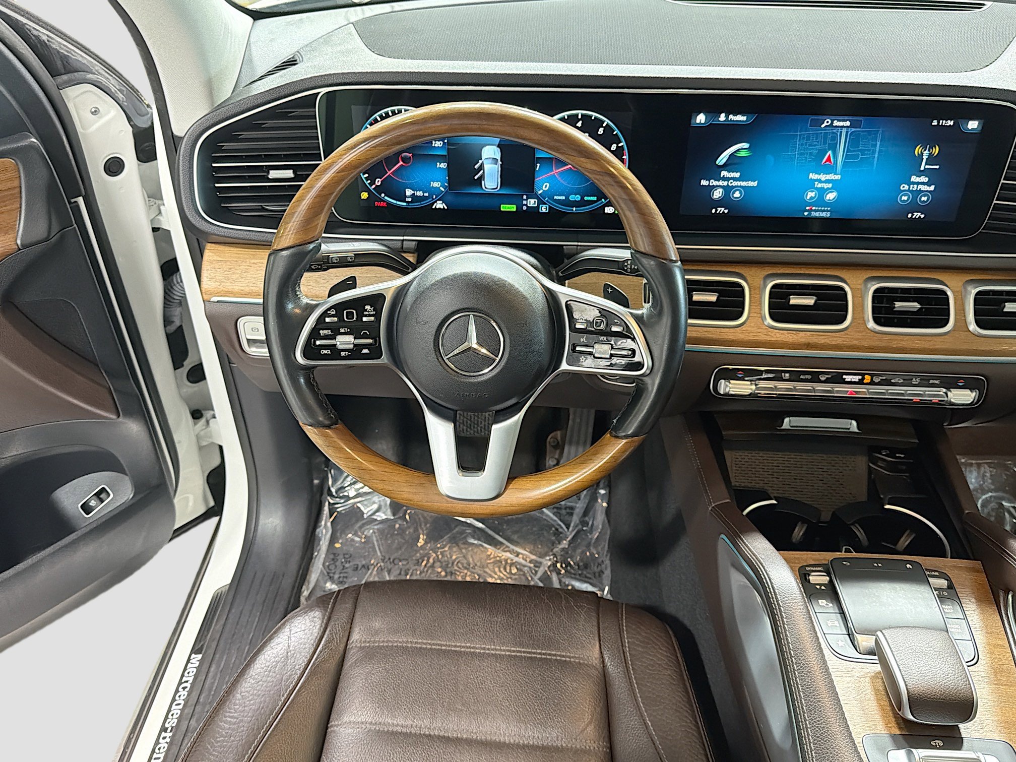 2023 Mercedes Benz GLE 450 4MATIC photo 4
