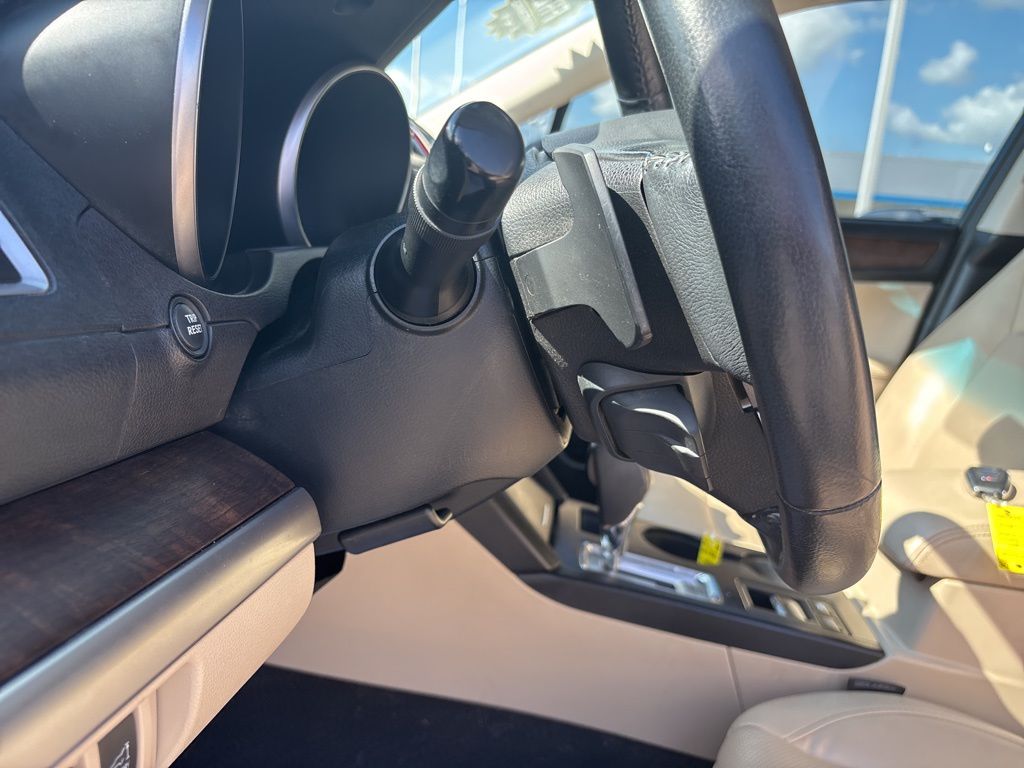 2017 Subaru Outback 3.6R Limited photo 17
