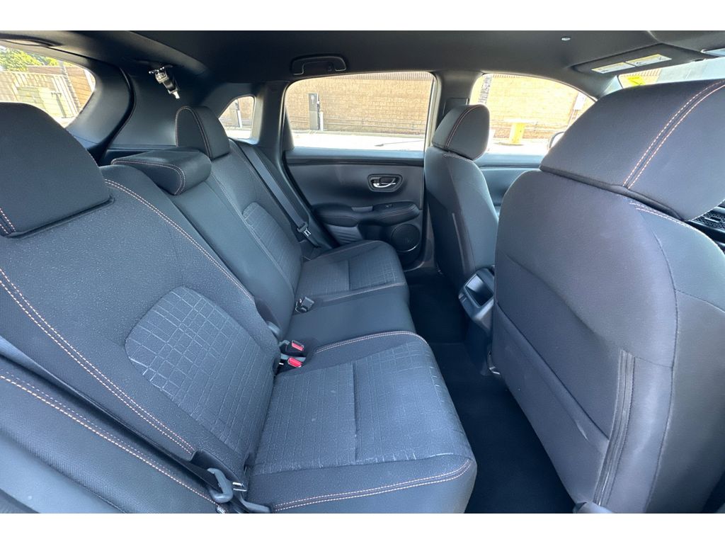 2025 Honda HR-V Sport photo 17