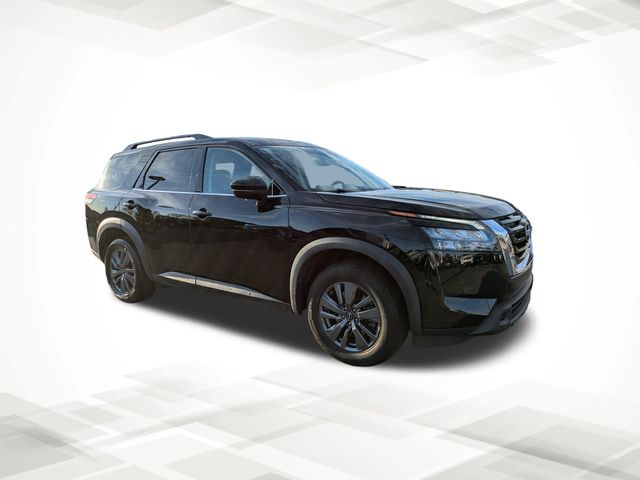 2023 Nissan Pathfinder SV photo 2