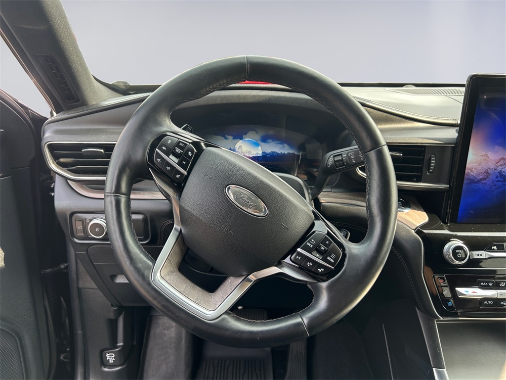 2021 Ford Explorer Platinum photo 7