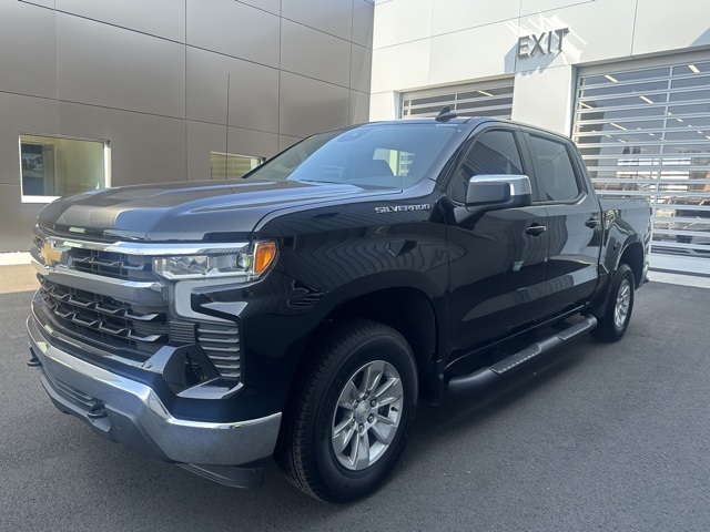 2022 Chevrolet Silverado 1500 LT photo 7