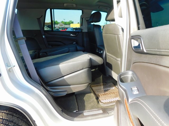 2017 Chevrolet Tahoe LT photo 31
