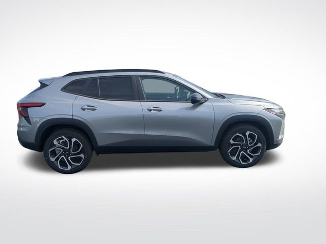 2025 Chevrolet Trax photo 6