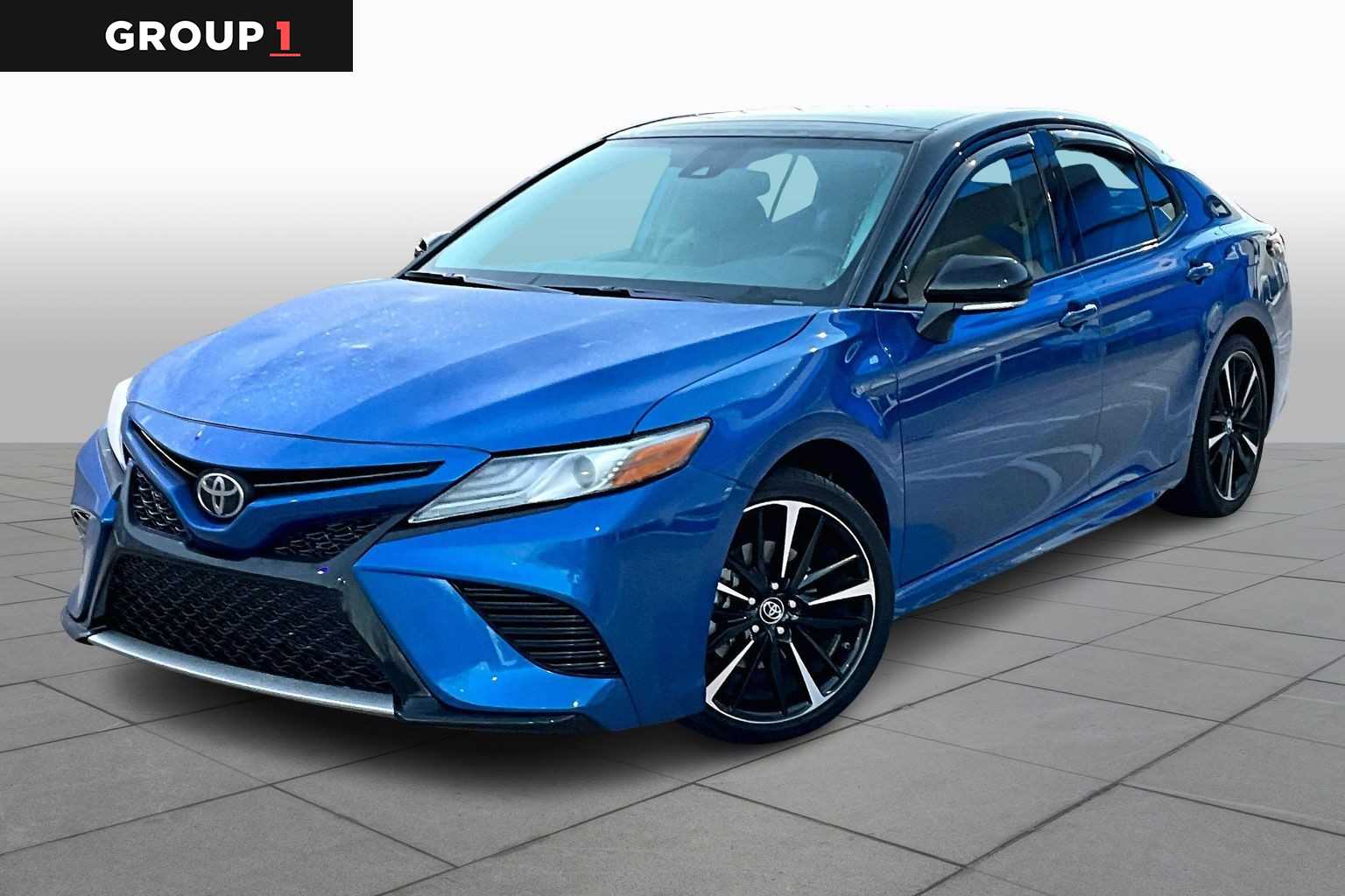 2019 Toyota Camry XSE's photo