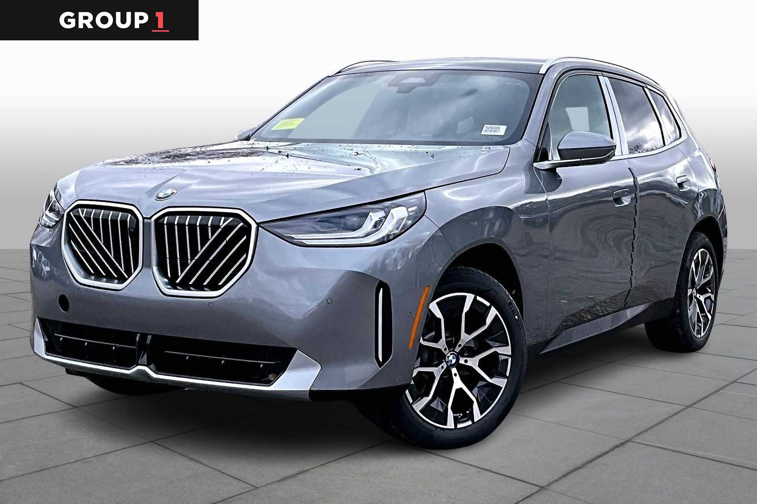 2026 BMW X3 30's photo