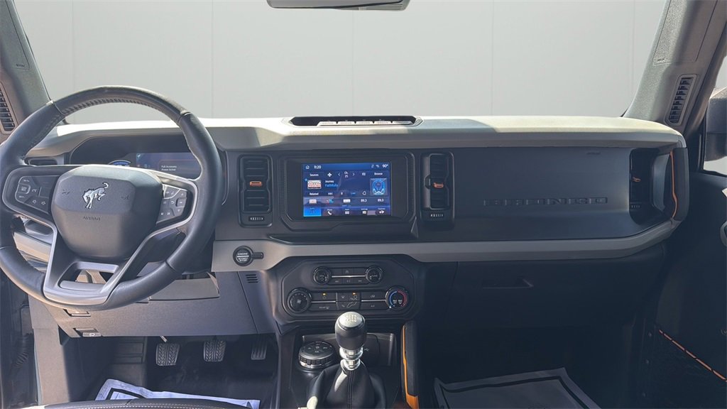 2022 Ford Bronco Base photo 11