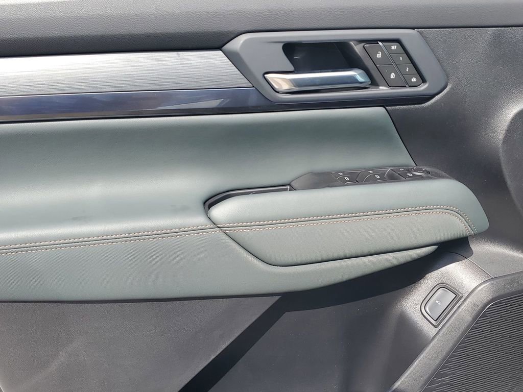 2026 Gmc Terrain AT4 photo 40