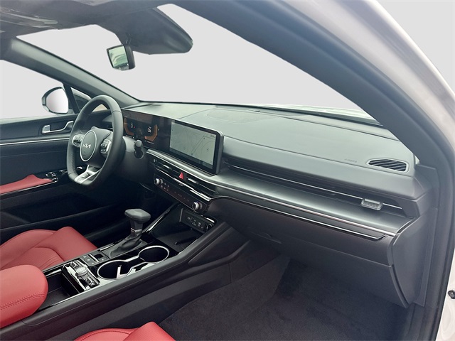 2026 Kia K5 GT-Line photo 27