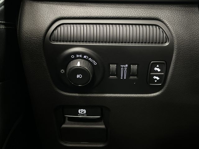 2024 Jeep Wagoneer Series III photo 23