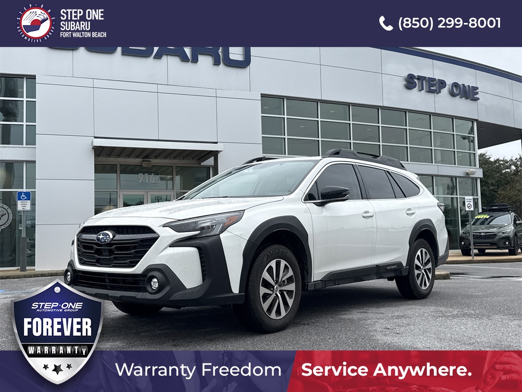 2025 Subaru Outback Premium's photo