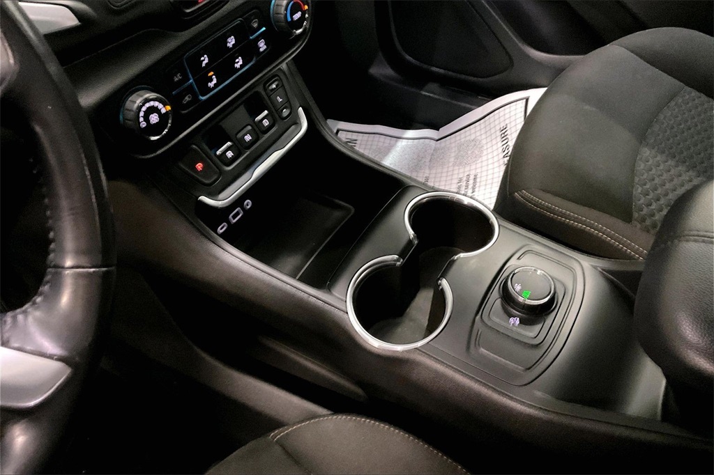 2019 GMC TERRAIN - Image 16