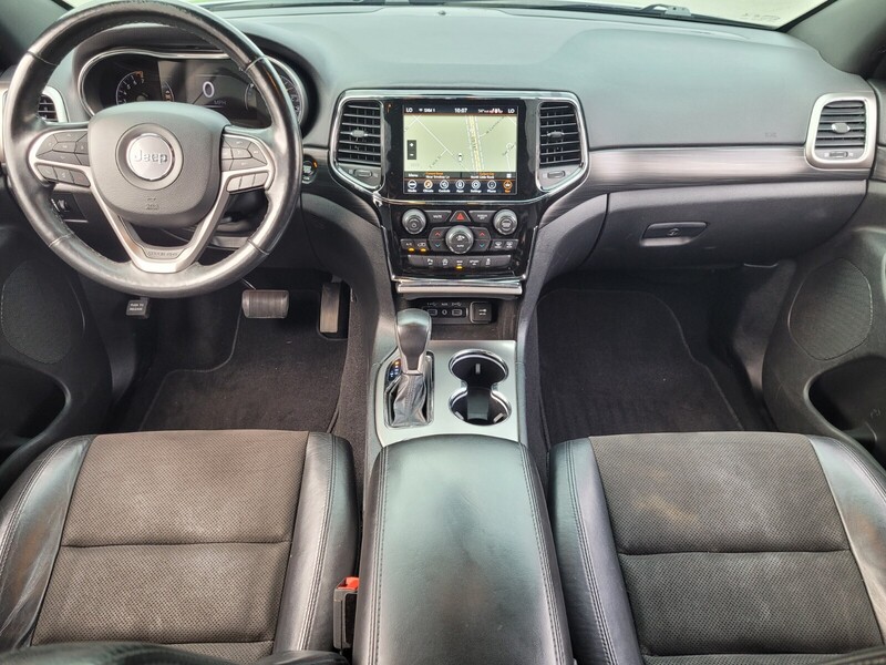 2020 Jeep Grand Cherokee Altitude photo 7
