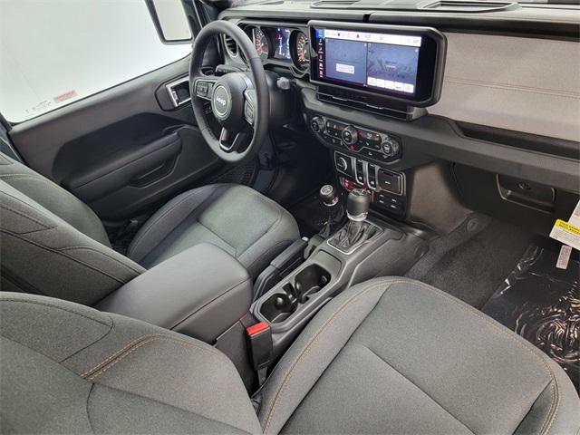 2025 Jeep Wrangler Willys photo 16