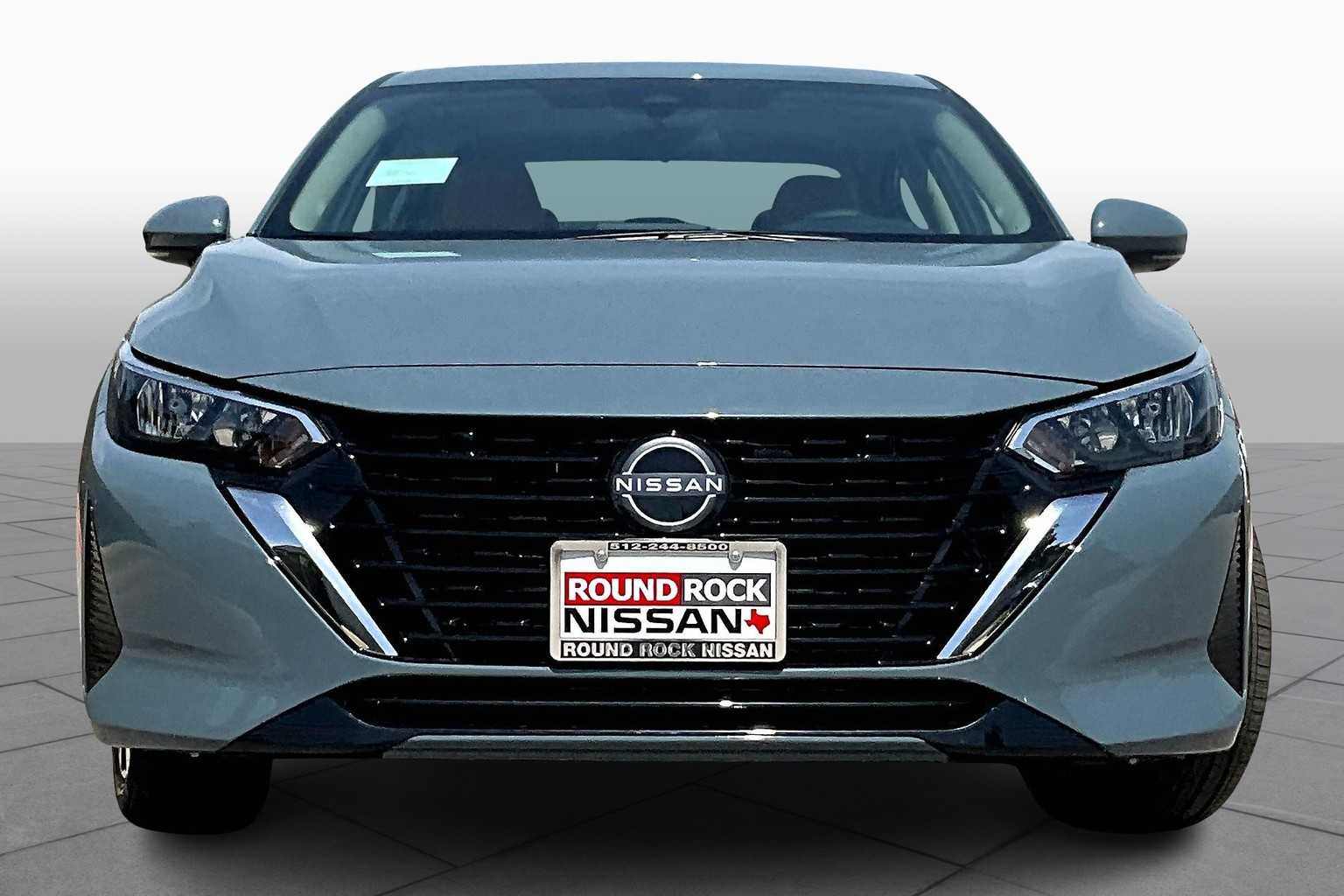 2025 Nissan Sentra SV photo 3