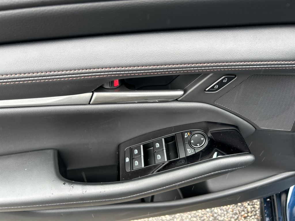 2026 Mazda Mazda3 2.5 Select Sport Base photo 12