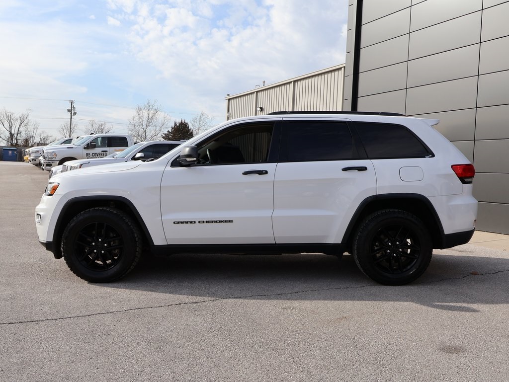 Used 2017 Jeep Grand Cherokee Limited with VIN 1C4RJEBGXHC713381 for sale in Ozark, MO