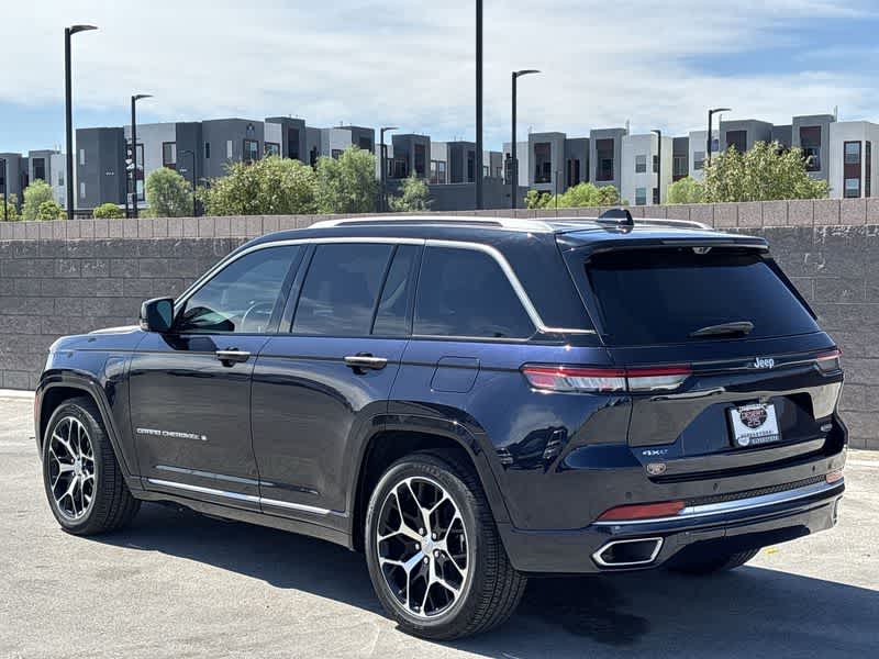 2023 Jeep Cherokee photo 6