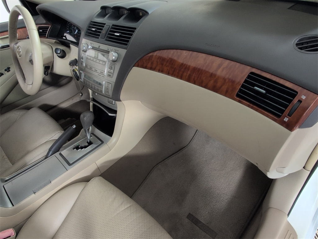 2008 Toyota Camry Solara SE photo 13