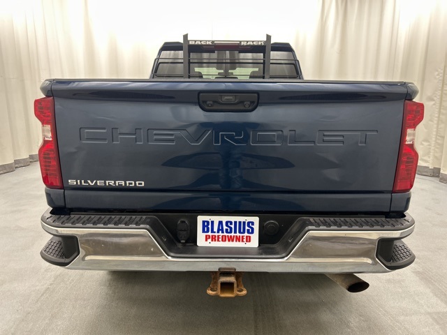 2022 Chevrolet Silverado 2500HD LT photo 4