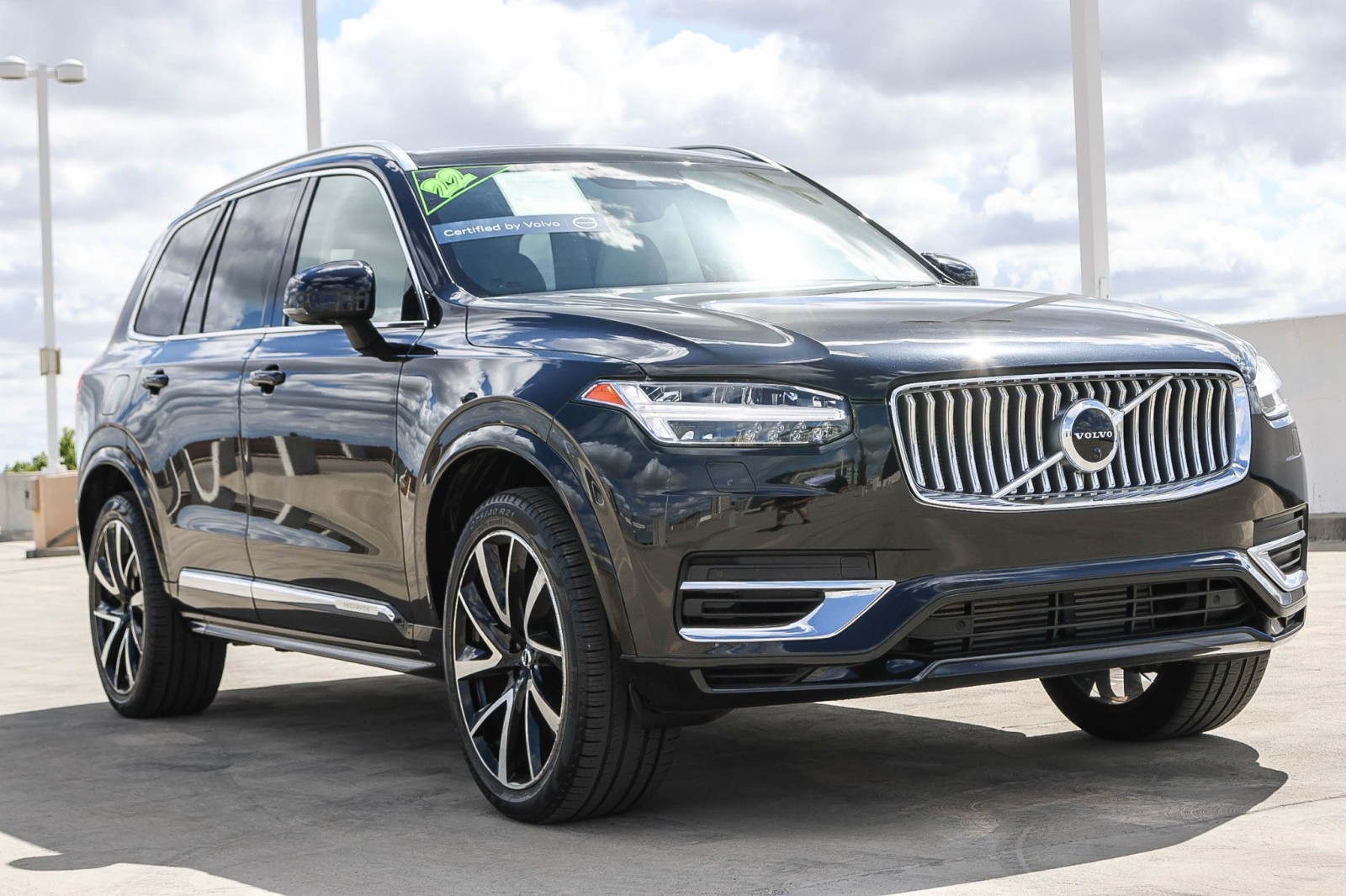 2022 Volvo XC90 Recharge Inscription Expression photo 3