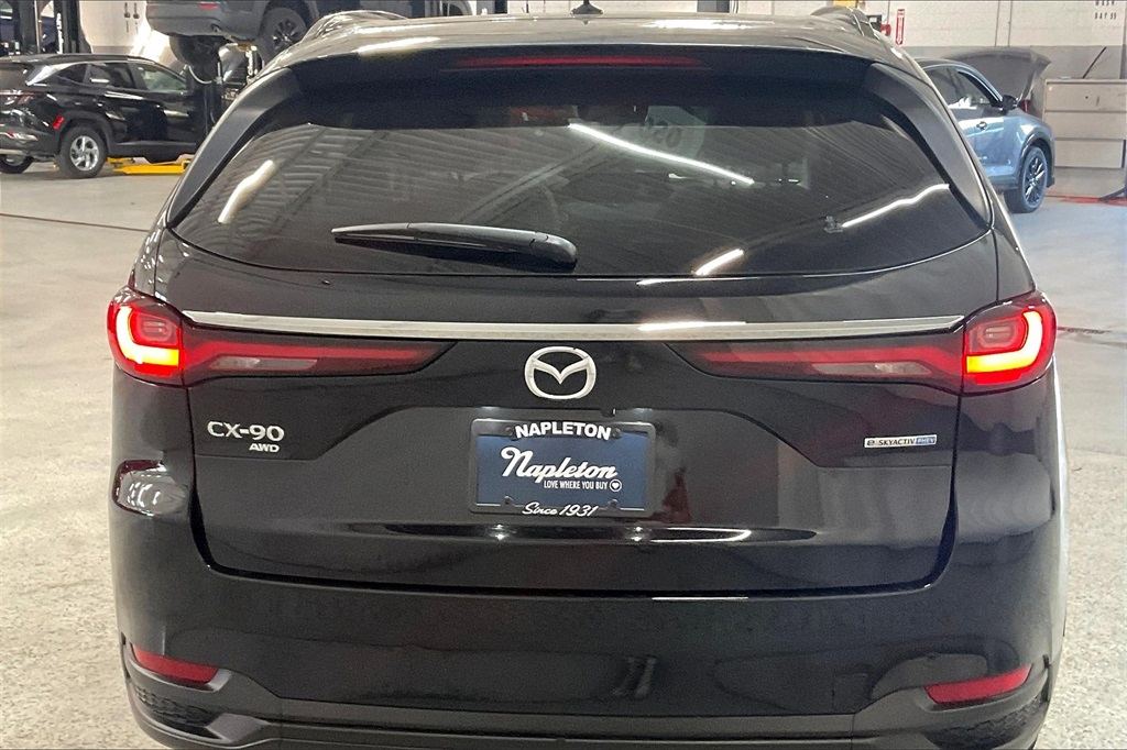 2025 MAZDA CX-90 - Image 2